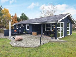 6 person holiday home in Hals - 0