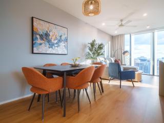 Lux 33th floor 2br 2bath, Infinity pool, Gym, Wifi - 7
