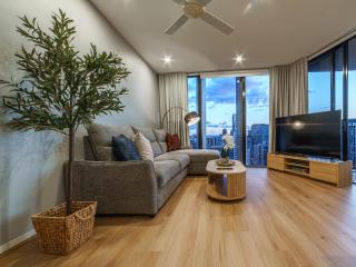 Lux 33th floor 2br 2bath, Infinity pool, Gym, Wifi - 5