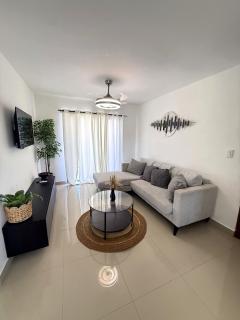 Luxury Penthouse with Pool & Private Jacuzzi - 8
