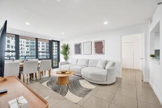 Coastal Condo with Resort Service Pools and Gym 407 - 4