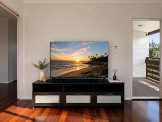 3-bdr house steps to Morayfield shopping center - 7