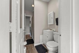 Scarlet and Gray 3 Bedroom in OSU Area - 8