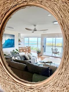 Lazy Days Penthouse - Opposite Shaws Bay - 180 Waterfront Views - 3