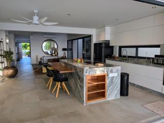 Oceanfront Villa with Private Pool - 4BR - 3