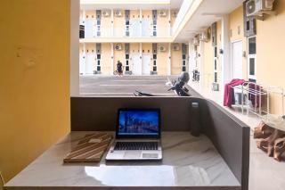 Urbanview Wisma Tentrem Syariah near RS KSH - 3
