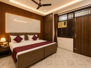 Hotel Kasa Stays Near Pacific Mall - 6