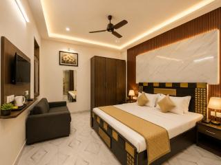 Hotel Kasa Stays Near Pacific Mall - 7