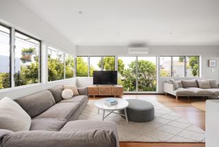 Tranquil Treetop Retreat with Pool and Ocean Views - 4