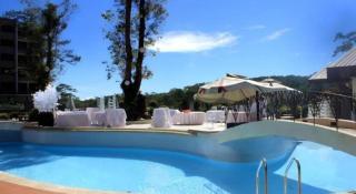 Newtown Plaza Hotel - 2