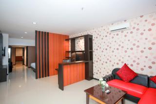 Parkside Mandarin Hotel Pekalongan - 2
