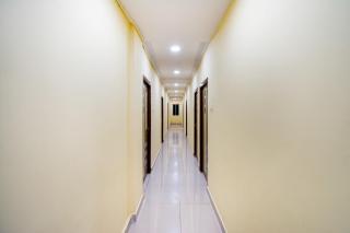Hotel O Y2 Grand - 6