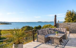 Gorgeous Home In Uddevalla With Private Swimming Pool, Can Be Inside Or Outside - 9