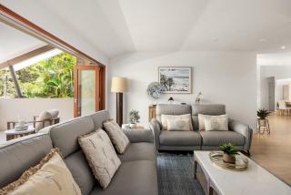 Sunshine Beach Retreat, Pool, Backyard - 3