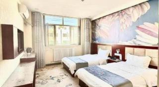 PAI Hotel Chengde Pingquan Central Square - 1