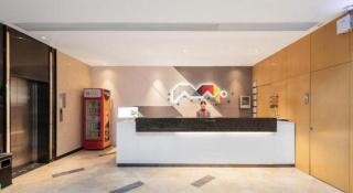 Borrman Hotel Qianjiang High-speed Railway Station Lobster City - 2