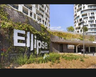 Ellipse Waterfall Luxury Apartment - 0