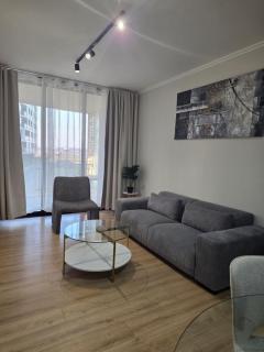 Ellipse Waterfall Luxury Apartment - 8
