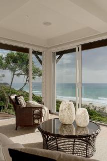 Oceanfront Retreat on Belmore - 9