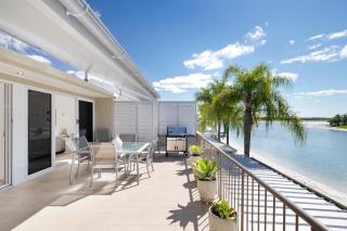 Noosa Haven Apt 12 Riverfront Elegance - 0