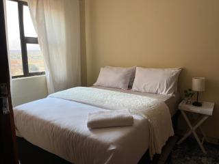 Queespark Riverside Stay - 7
