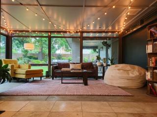 The Lakeside Legend 3BR Sleeps 9 Hot Tub, PS5 - 0