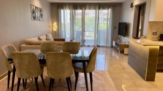 Luxury 2BR Apartment near Mall of Arabia - AEON - 5