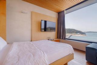 Taean Beach Resort Pension - 1