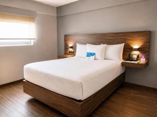 Sleep Inn Mazatlan - 2