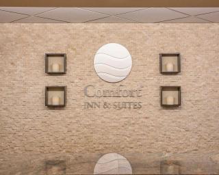 Comfort Inn & Suites Calgary - University - 7