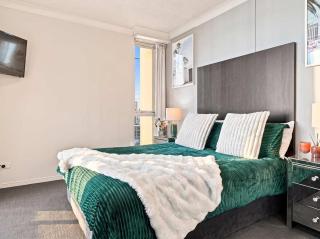 Chevron Renaissance 2BR, The Gold Label - 6