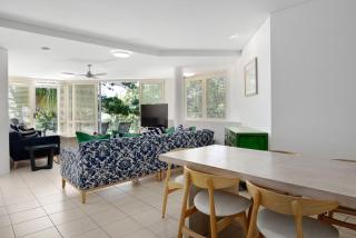 Kareka, Little Cove Serenity with Pool - 5