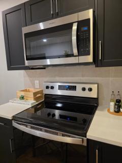 SummersChoice Basement Suite - 3