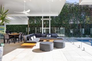 Family & Pet-Friendly Luxury Near Hastings St - 6