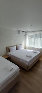 HOSTEL CHINOR - 6