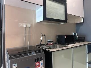 Mount Austin Akademik Suite SunwayCollege Aeon Toppen Ikea 4Pax - 3