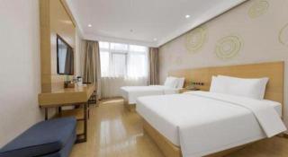 GreenTree Inn Zhangjiagang Yangshe Old Street Stadium - 8