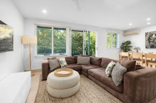 Eco Beachside Family Gem, Pool Access - 6