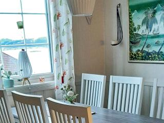 8 person holiday home in SORTLAND-By Traum - 4
