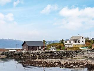 6 person holiday home in Tansøy-By Traum - 6