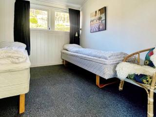 6 person holiday home in Dalsøyra-By Traum - 4