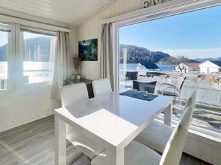 6 person holiday home in Dalsøyra-By Traum - 2