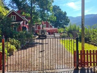 8 person holiday home in Bruvik-By Traum - 8