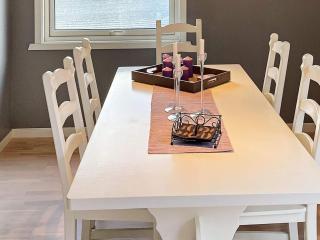8 person holiday home in Halsanaustan-By Traum - 1