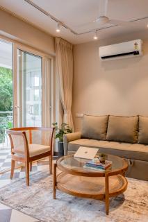 Staymaster Solintra A301 - Luxury 1 BR Apartment with Shared Pool & Gym - Nerul-Reis Magos - 2