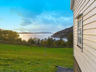 8 person holiday home in Masfjordnes-By Traum - 8