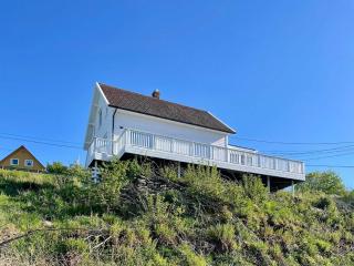 6 person holiday home in BØMLO - 6