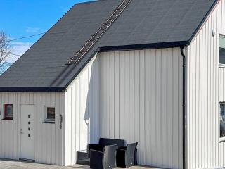 4 person holiday home in Stonglandseidet-By Traum - 5