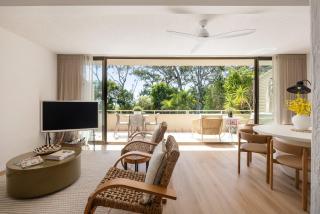 Cove Point 2, Seabreeze Hideaway, reimagined In-house - 0