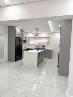 Ruemat 4 bedrooms Cozy Place Hillcrest Bulawayo - 8